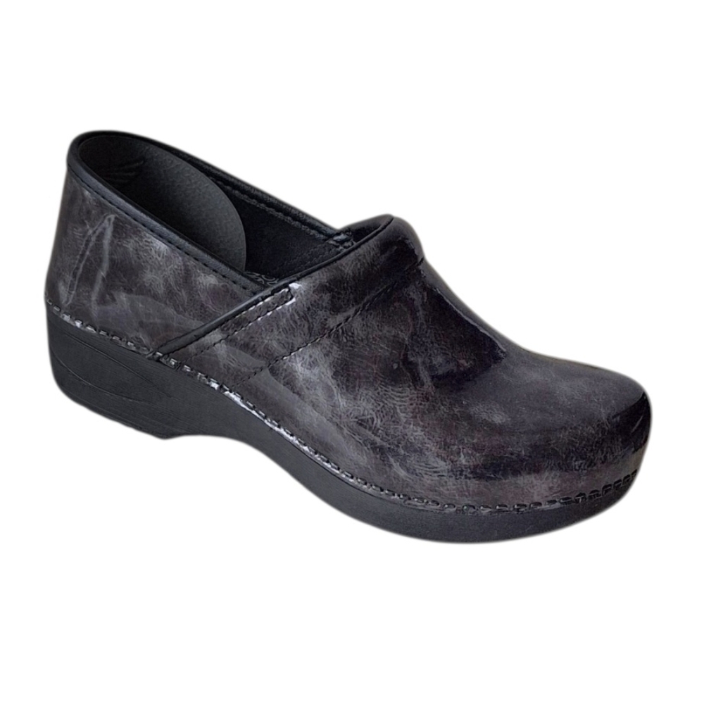 Dansko XP 2.0 Pro Pewter Patent Leather Clogs Work Nurse Hospital 9.5  40EU